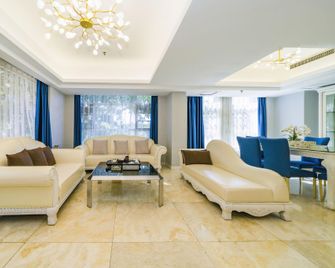 Starway Hotel Quanzhou Jingdu Dong Lake - Čchüan-čou - Obývací pokoj