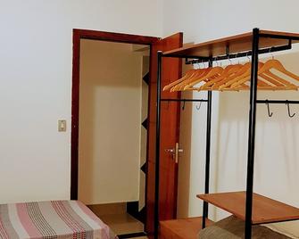 Room at home near Iguatemi - Campinas - Schlafzimmer
