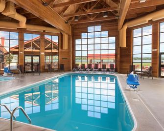River Ranch at Cedar Shore - Chamberlain - Piscina