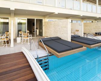 Insula Alba Resort & Spa (Adults Only) - Hersonissos - Bể bơi