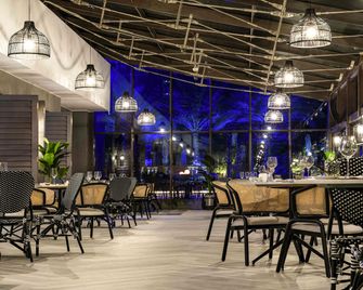 Sofitel Dubai Jumeirah Beach - Dubai - Restaurant