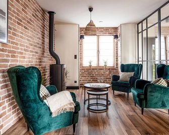 Nice Home In Nowa Wies Ostródzka - Nowa Kaletka - Living room