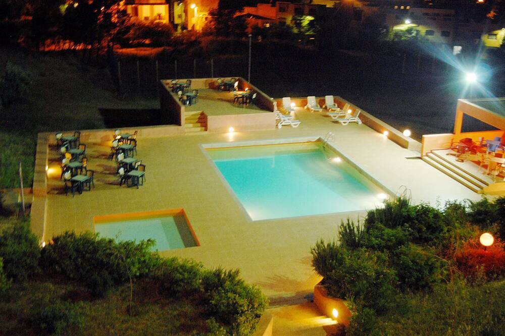 هوتل كونتينينتال خنيفرة