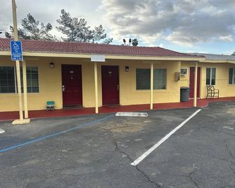 Ruta Motel - Indio - Rakennus