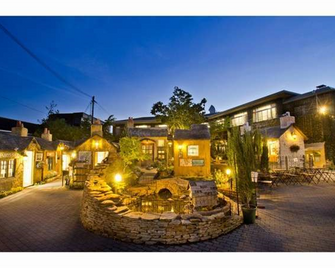 Yufuin Floral Village - Yufu - Budova