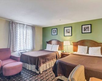Savannah Garden Hotel - Savannah - Habitación