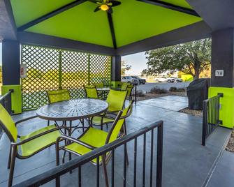 Extended Stay America Suites - Lawton - Fort Sill - Lawton - Balkon