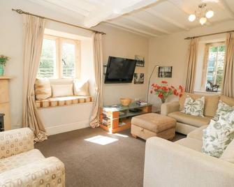 The Smithy - Moreton-in-Marsh - Living room