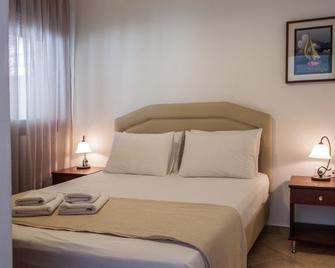Maltinas House - Moles Kalives - Schlafzimmer