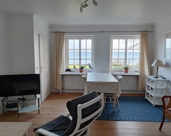 Ferienwohnung Nolte - Glücksburg - Huiskamer