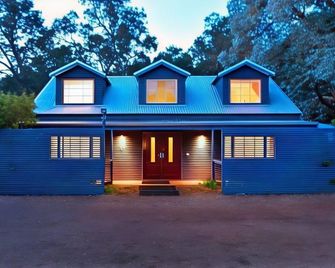 Ford House Bed & Breakfast - Bridgetown - Edificio