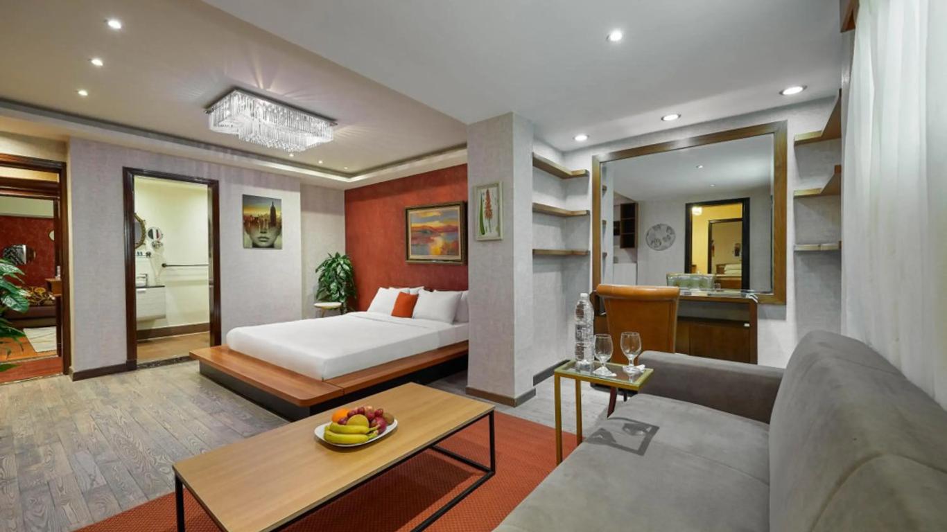 فندق جولدن بارك هليوبوليس القاهرة