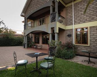 Korona Villa Lodge - Arusha - Hàng hiên