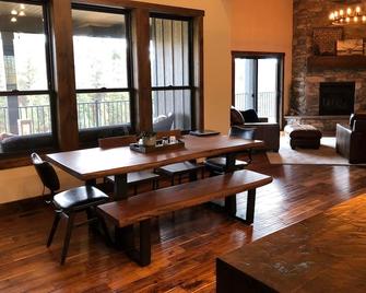 Luxury Family Cabin - Swan Valley Id - Swan Valley - Comedor