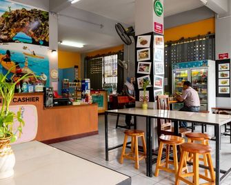 Hatyai Dee Hostel - Hat Yai