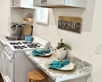 Minutes to Six Flags & Castaic Lake! Private - Castaic - Keuken