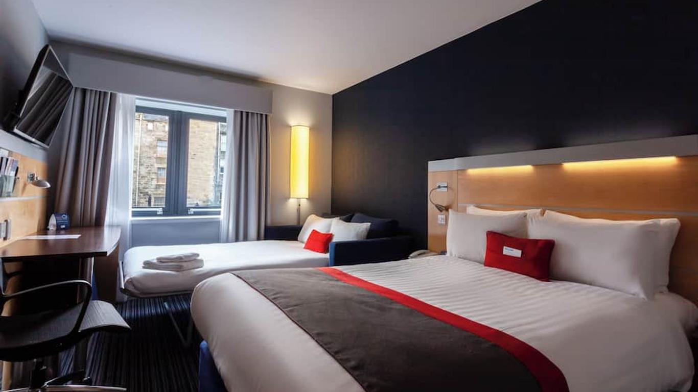 Holiday Inn Express Edinburgh - Royal Mile By IHG