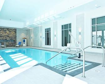 Bally's Twin River Lincoln Casino & Hotel - Lincoln - Pool