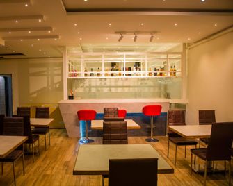 Vedaa Holidays Resort - Devgad - Restaurant