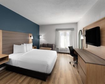 Baymont by Wyndham Moss Point/Pascagoula - Moss Point - Спальня