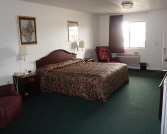Lake Inn - Smith Mountain Lake - Hardy - Bedroom