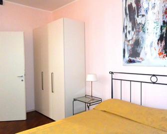 Residence Alcorso - מנטואה - חדר שינה