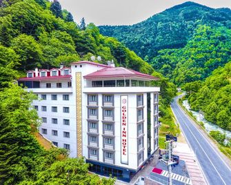 Golden Inn Hotel Uzungol - Uzungöl - Gebäude