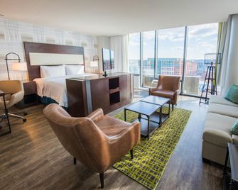 Hampton Inn & Suites, Washington D.C. - Navy Yard - Washington - Makuuhuone