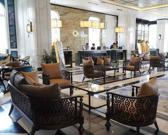 La Vela Hue Hotel - Hue - Lounge