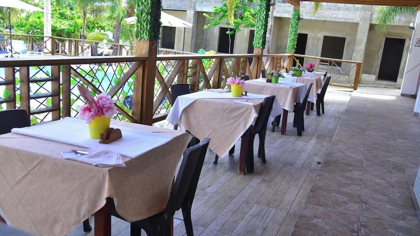 Ensenada Resort