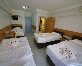 Hotel Altay - Samsun - Bedroom