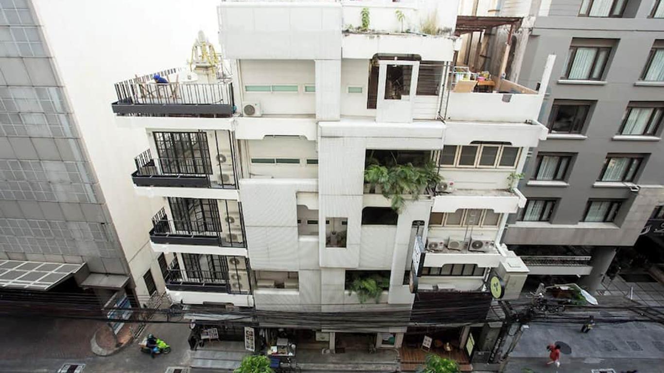 Qilombo Hostel Silom