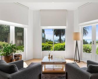 Vista Paradiso - Sorrento Village Townhouse - Amazing Views - Sorrento - Obývací pokoj