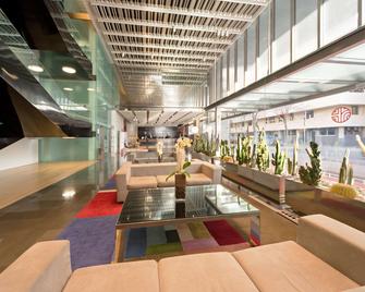 إن إتش كوليكشن برشلونة كونستانزا - برشلونة - ردهة