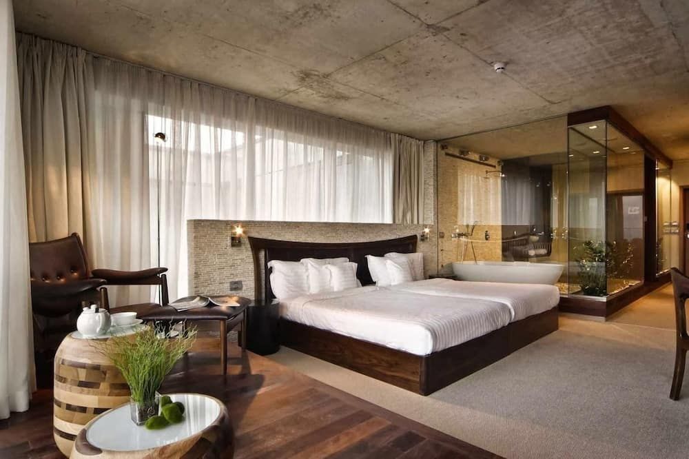 Graffit Gallery Design Hotel - וארנה - חדר שינה