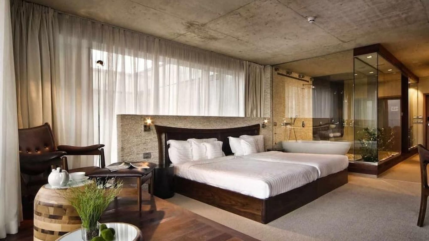 Graffit Gallery Design Hotel