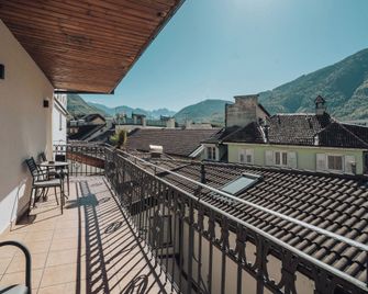 Feichter Hotel & Living - Bolzano - Balcony