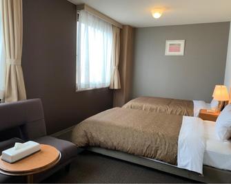Izumo Airport Hotel - Izumo - Habitación