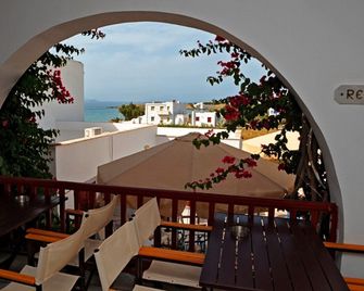 Akrogiali Hotel - Tinos - Balkon