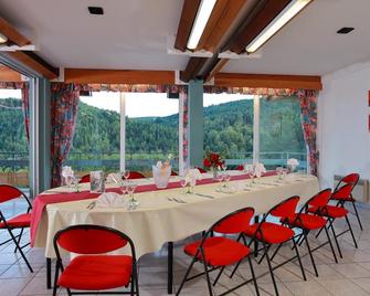 Logis De La Grande Cascade - Le Tholy - Restaurant