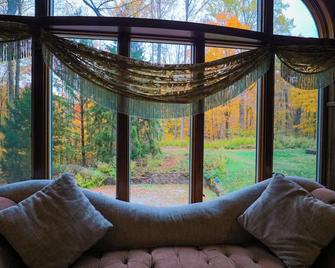 Sugar Creek Escape at Turkey Run - Marshall - Sala de estar