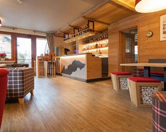 Hotel Vallée Blanche - קורמאיור - בר