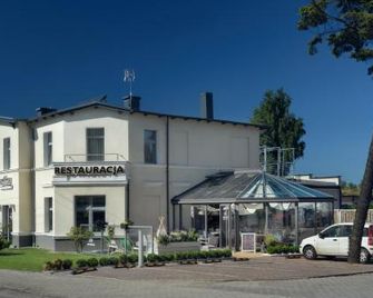 Villa Zagórze - Rumia - Edificio