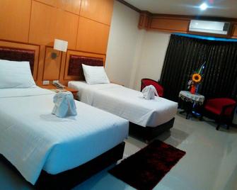 Siamtara Palace Hotel - Maha Sarakham - Bedroom