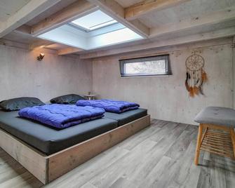 Cozy home in Sint-Annaland with kitchen - Sint Annaland - Bedroom