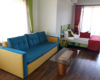 Hotel Casa Art - Oreshak - Living room