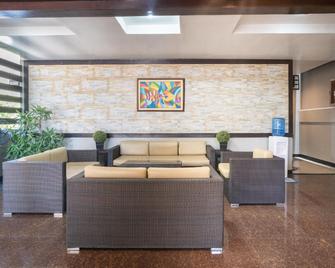 Stonewood Hotel - General Santos - Lobby