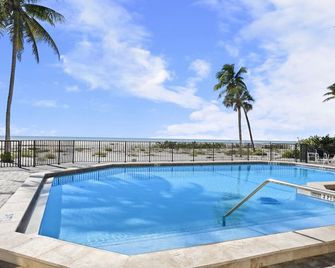 Mariners Boathouse and Beach - Fort Myers - Piscine