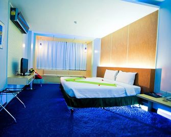 V-One Hotel Korat - Nakhon Ratchasima