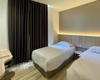 Oemah Djari Hotel Syariah - Salatiga